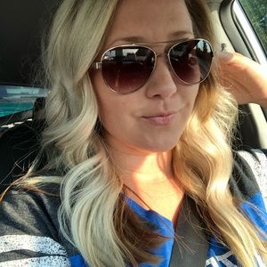 Meet your Posher, Kaitlin